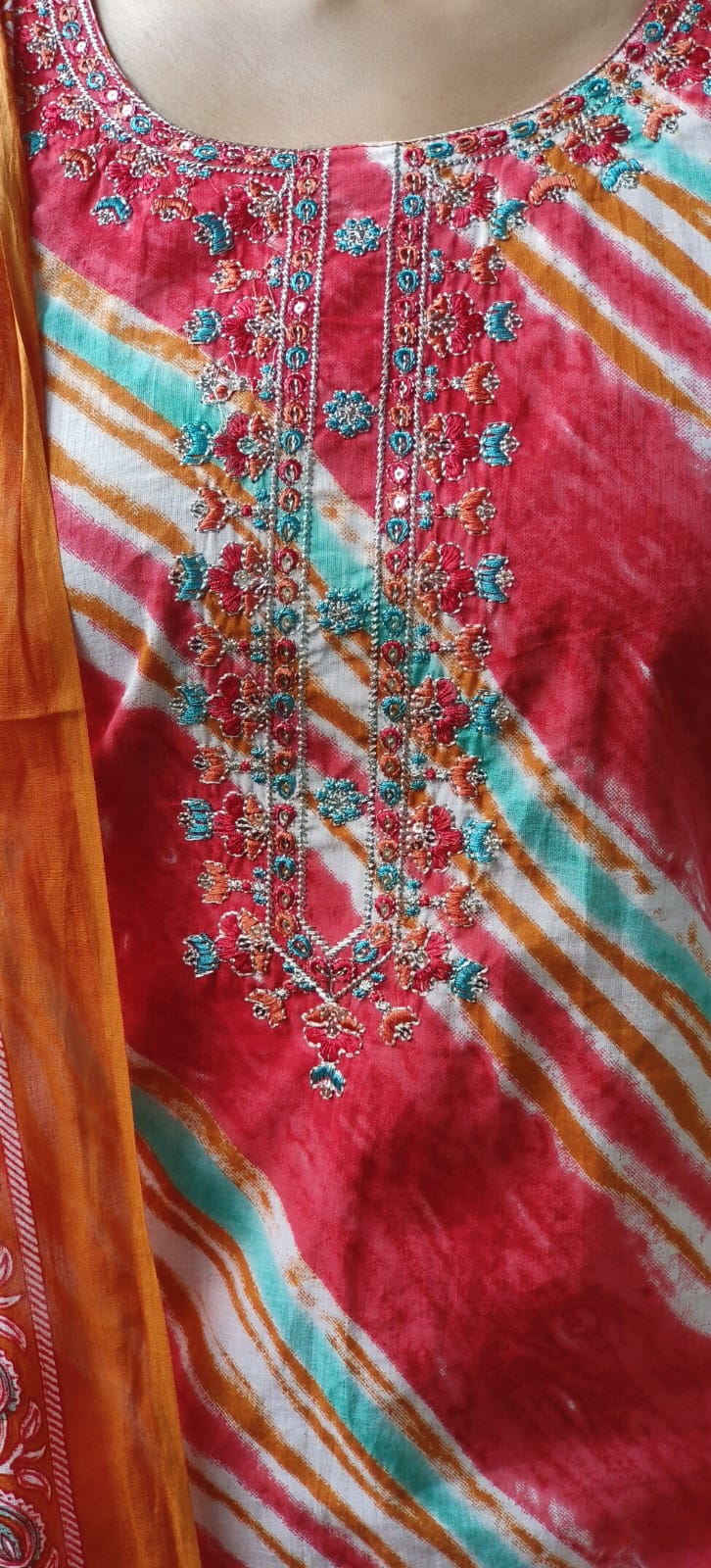 Leheriya Printed Full Suit Set With Dupatta In Cotton Fabric
