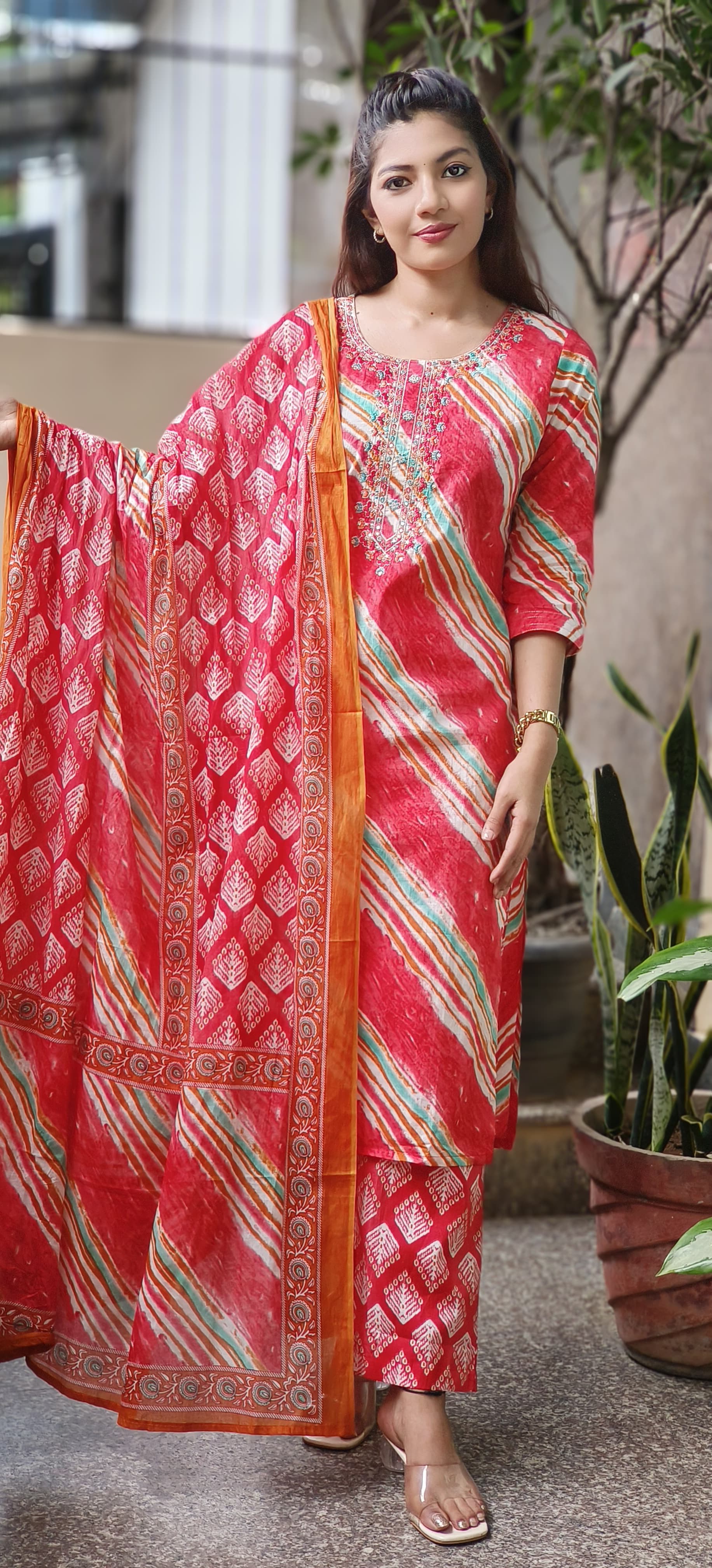 Leheriya Printed Full Suit Set With Dupatta In Cotton Fabric