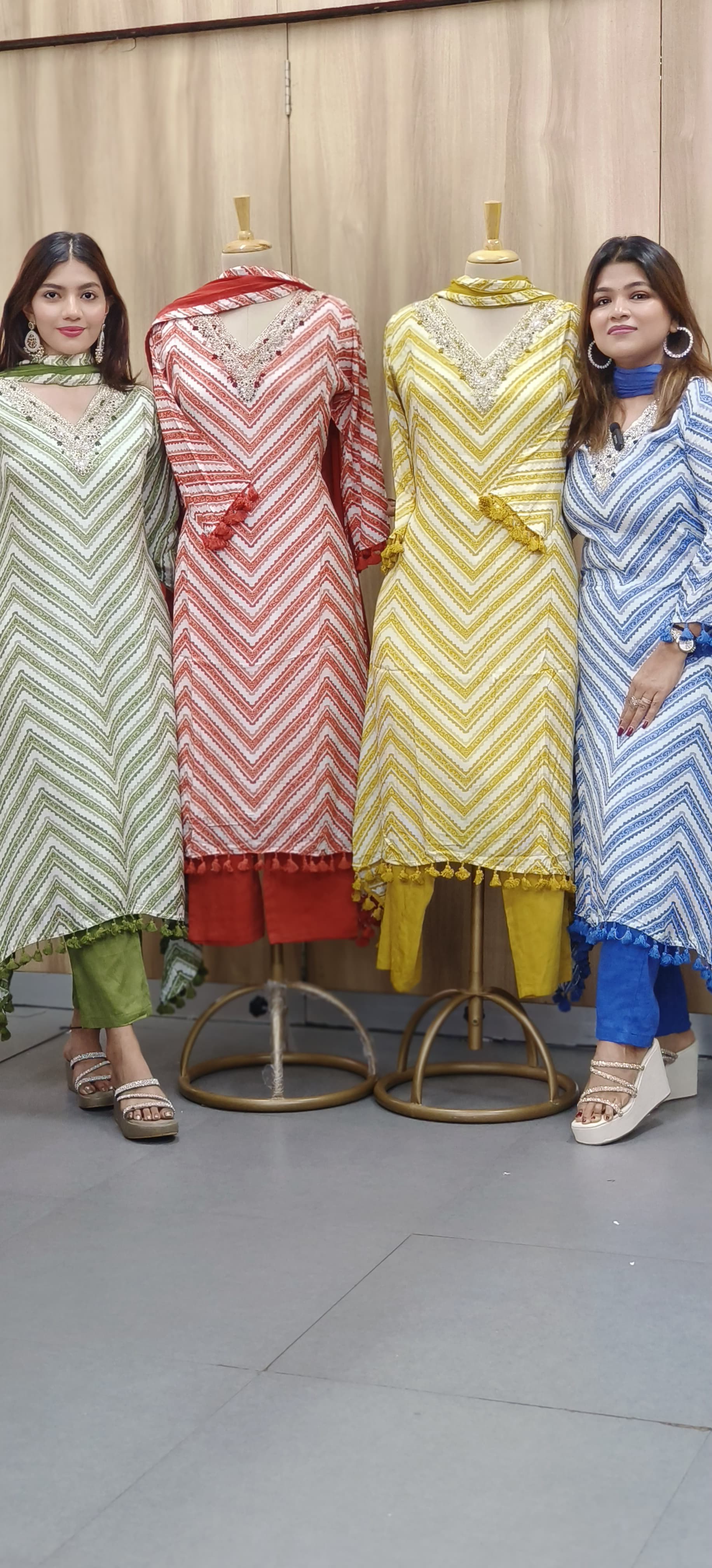 Elegant Lehriya Muslin Hi low Style Kurta Full Set with Handwork Detailing Tassel Accents