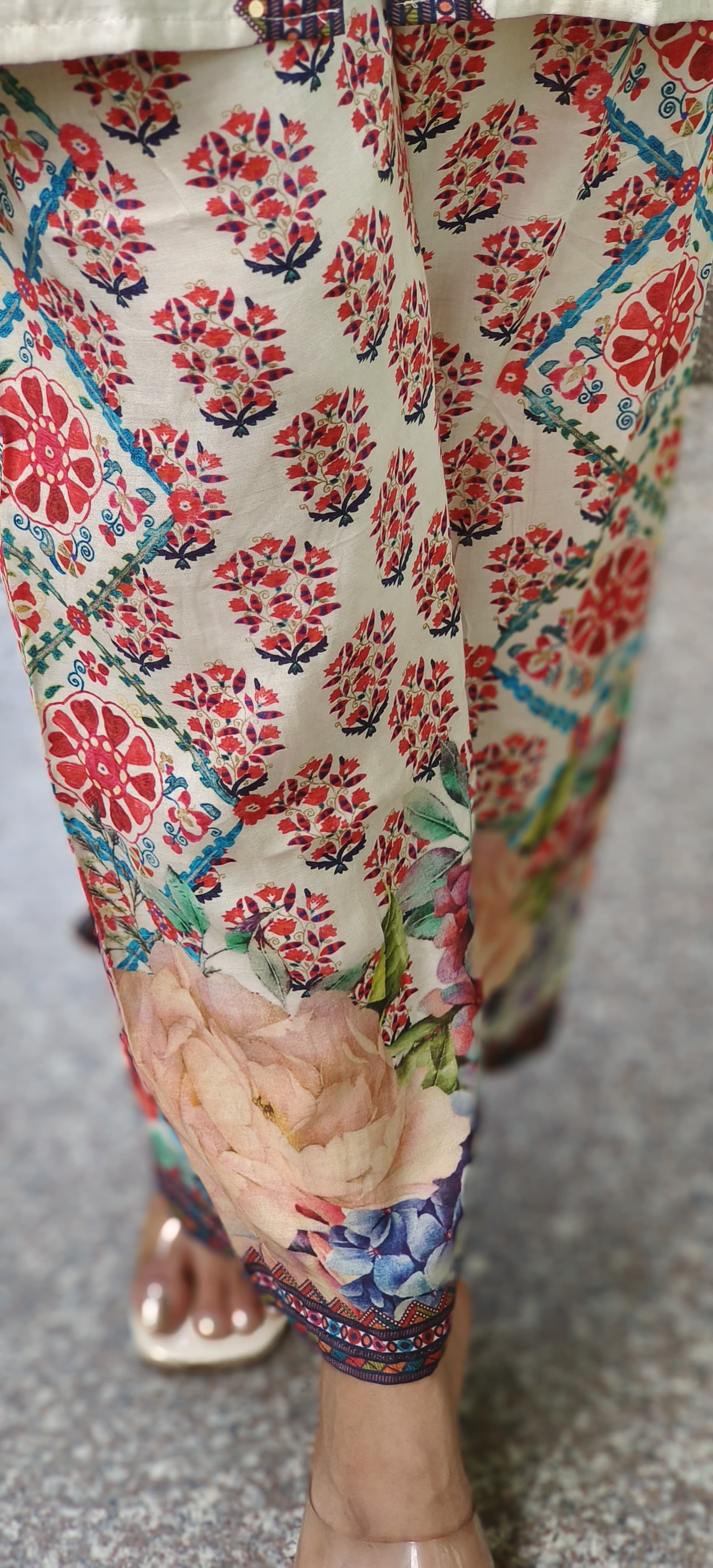 Multicolor Designer Print Collared Casual Wear Co-Ord Set In Muslin Fabric