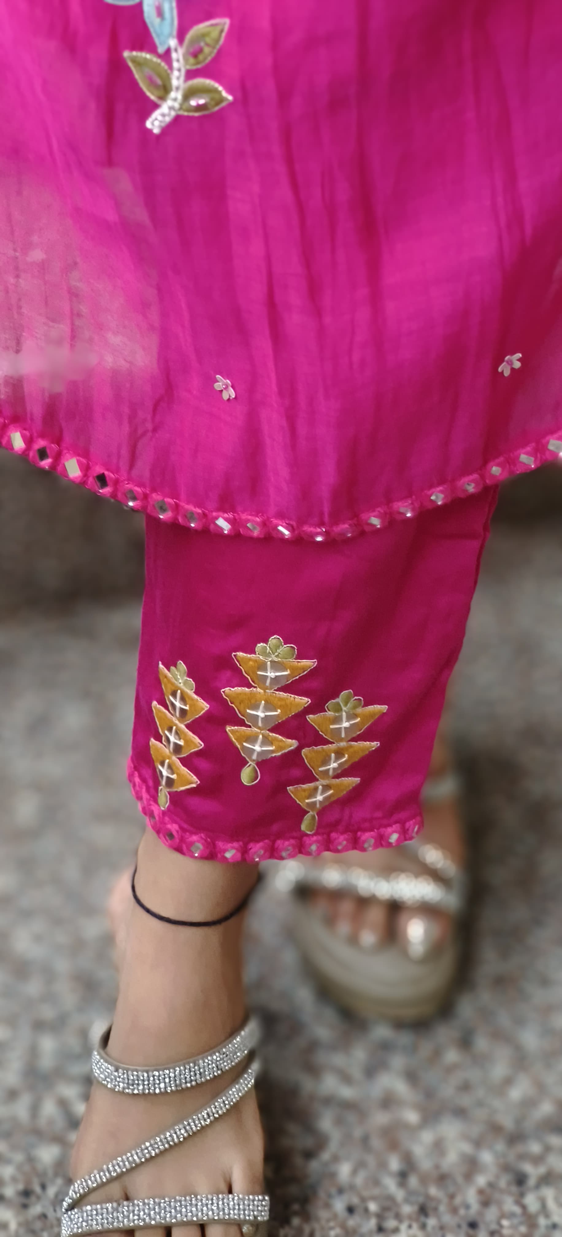 Front U-Yoke Embroidery Minimal Work A-Line Kurta Pant Set In Mul Chanderi Fabric