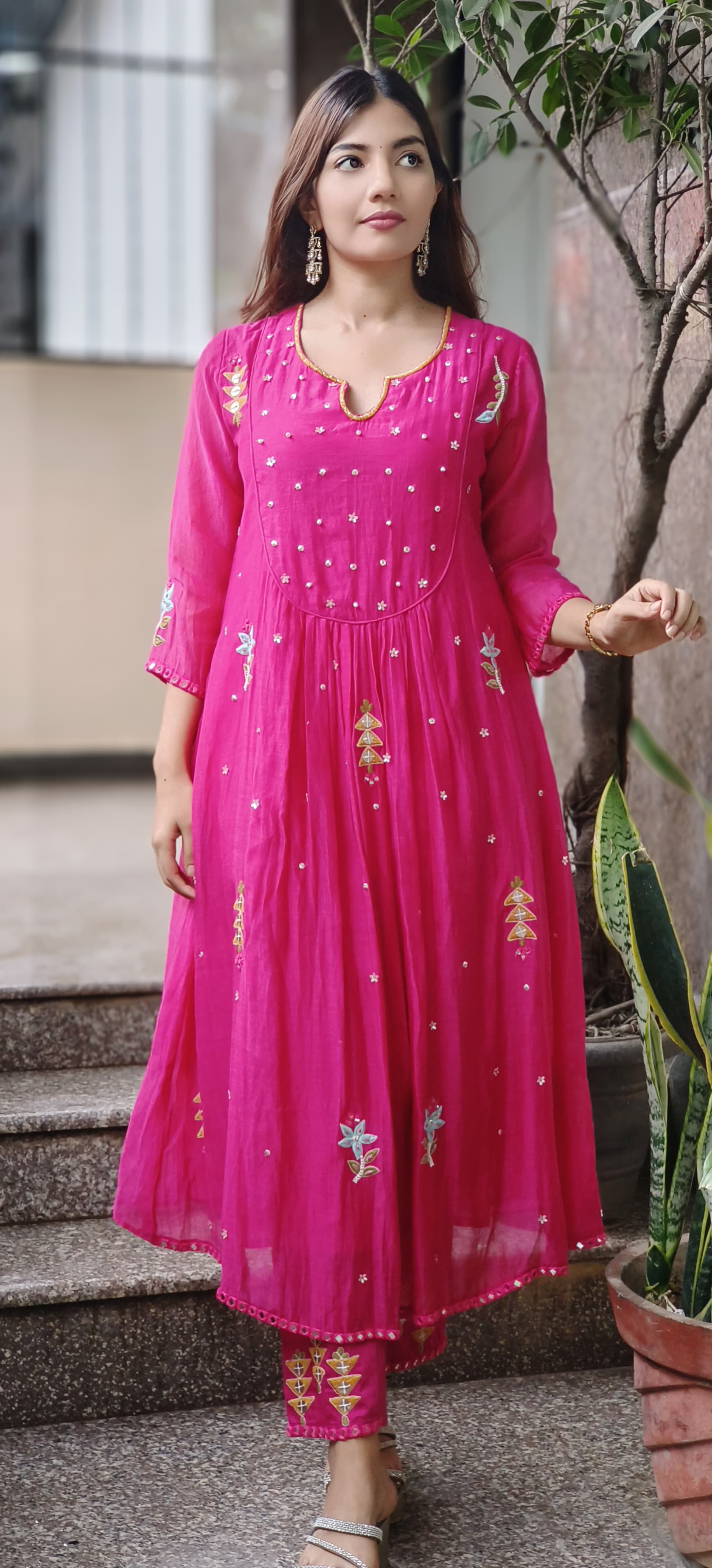 Front U-Yoke Embroidery Minimal Work A-Line Kurta Pant Set In Mul Chanderi Fabric