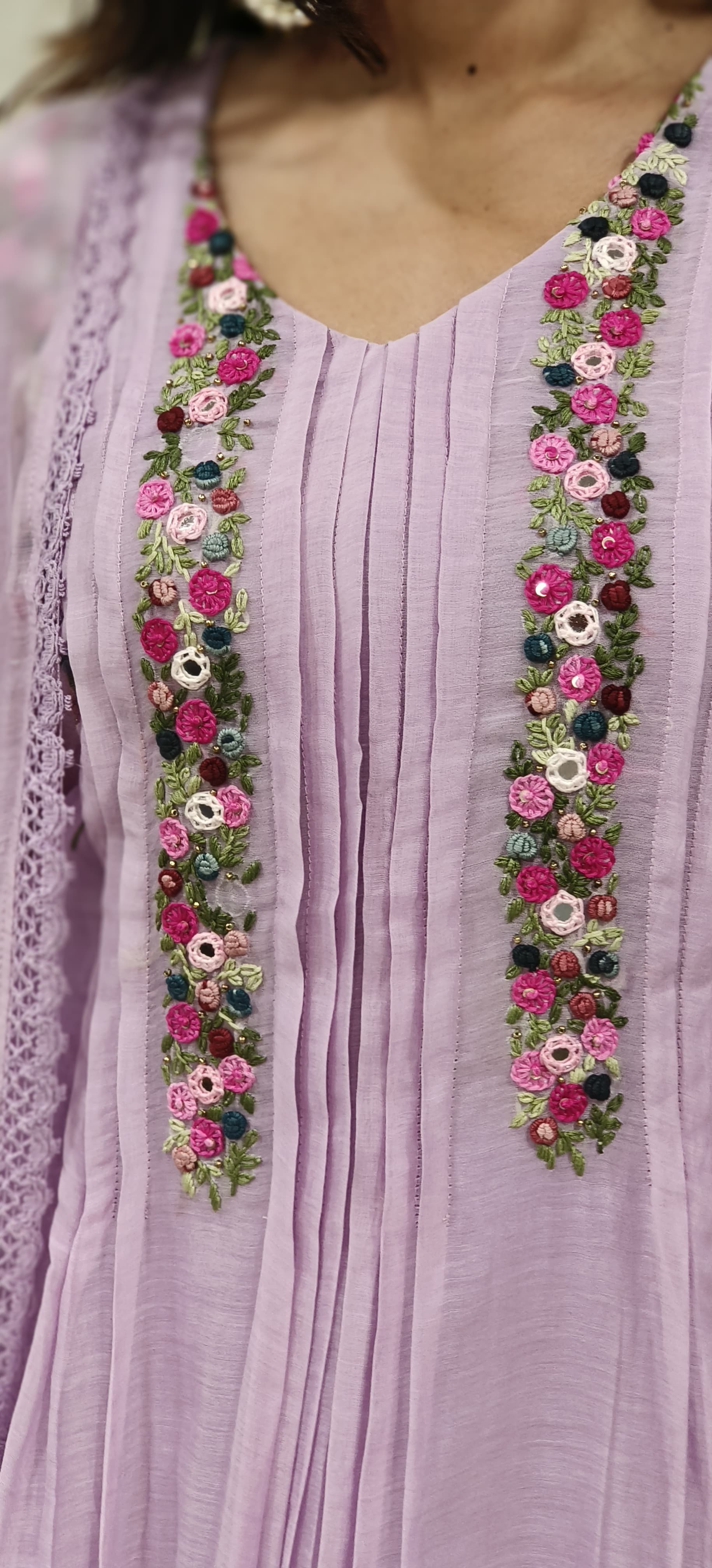 Floral Thread Hand Weaved A-Lined Full Suit Set With Dupatta In Mul Chanderi Fabric
