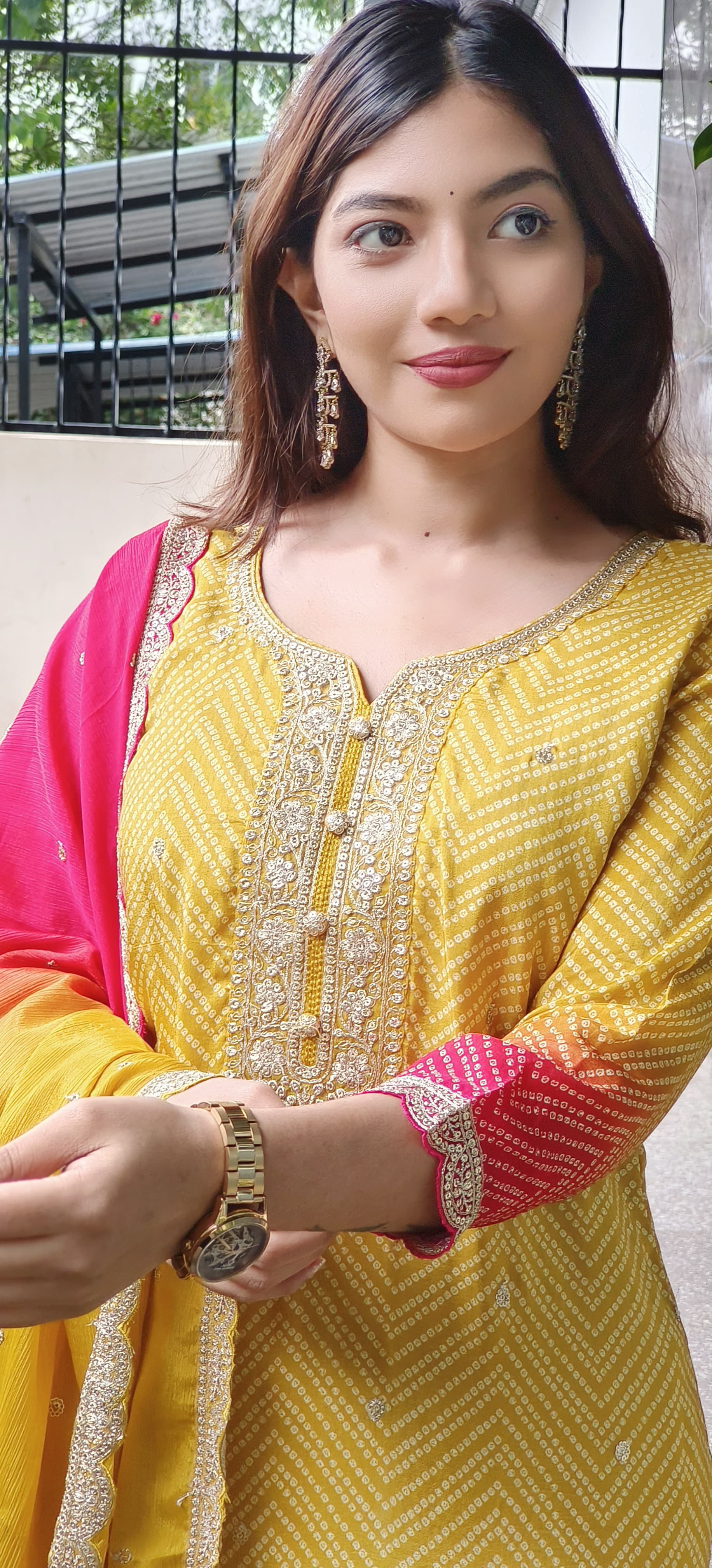 Shilpa Shetty Inspired Dual Color Blast Dola Silk Full Suit Set With Dupatta- 10525