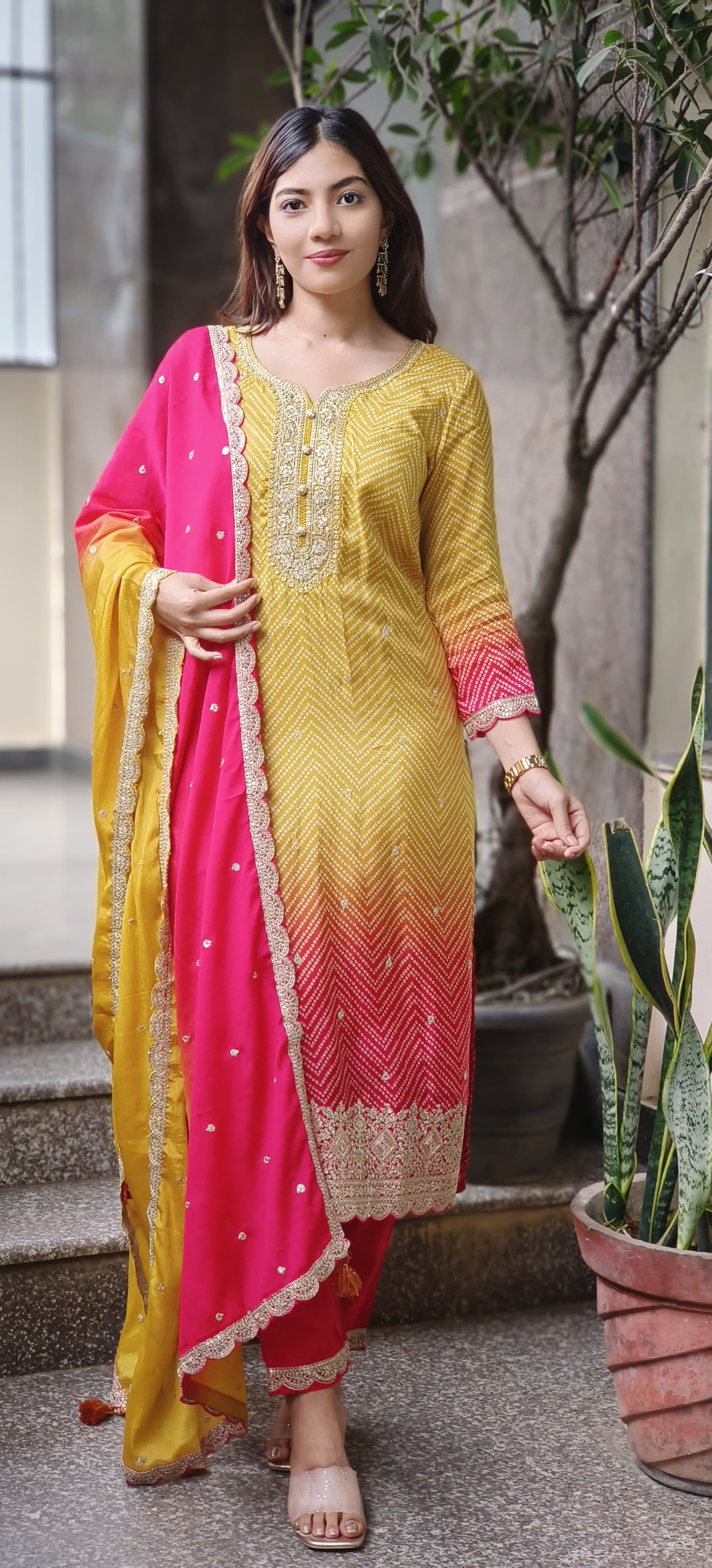Shilpa Shetty Inspired Dual Color Blast Dola Silk Full Suit Set With Dupatta- 10525