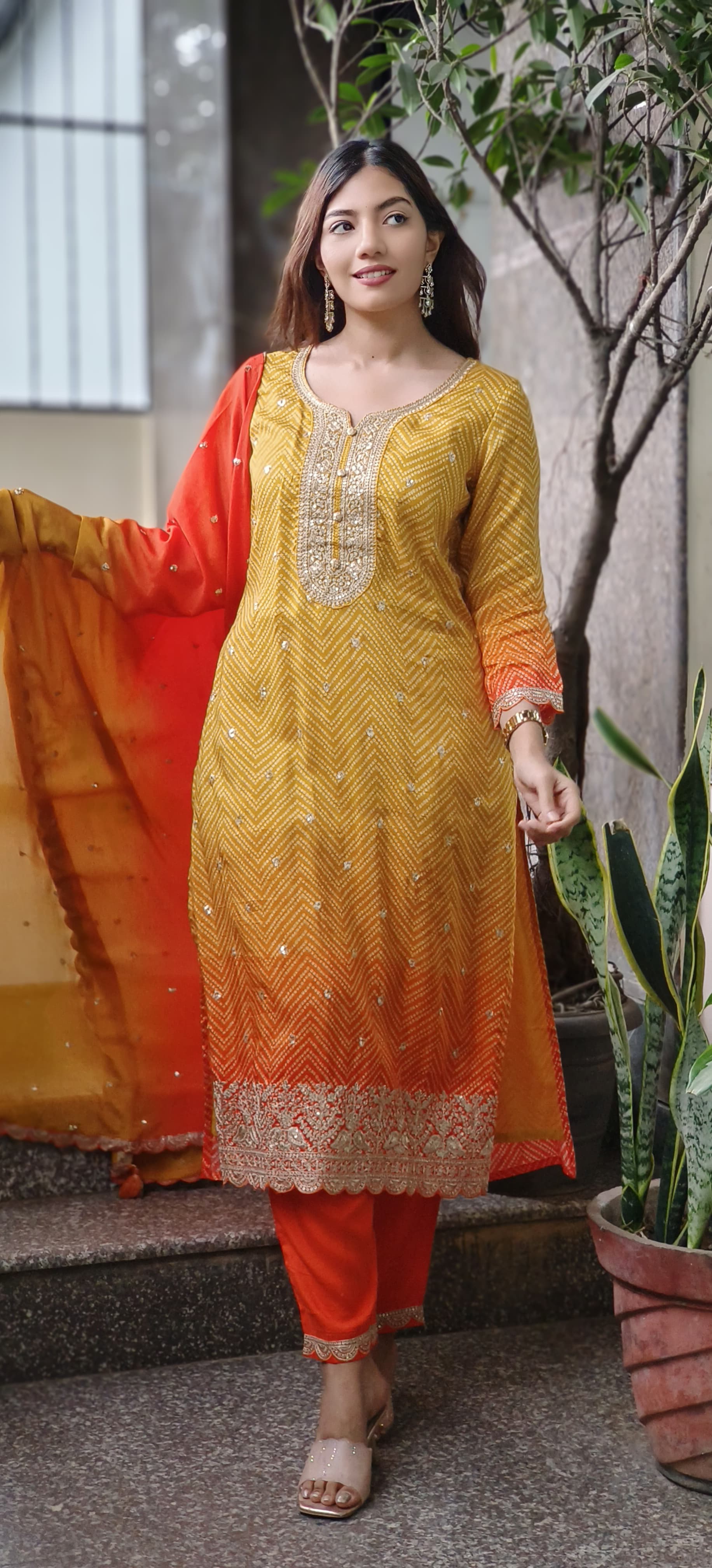 Shilpa Shetty Inspired Dual Color Blast Dola Silk Full Suit Set With Dupatta- 10525