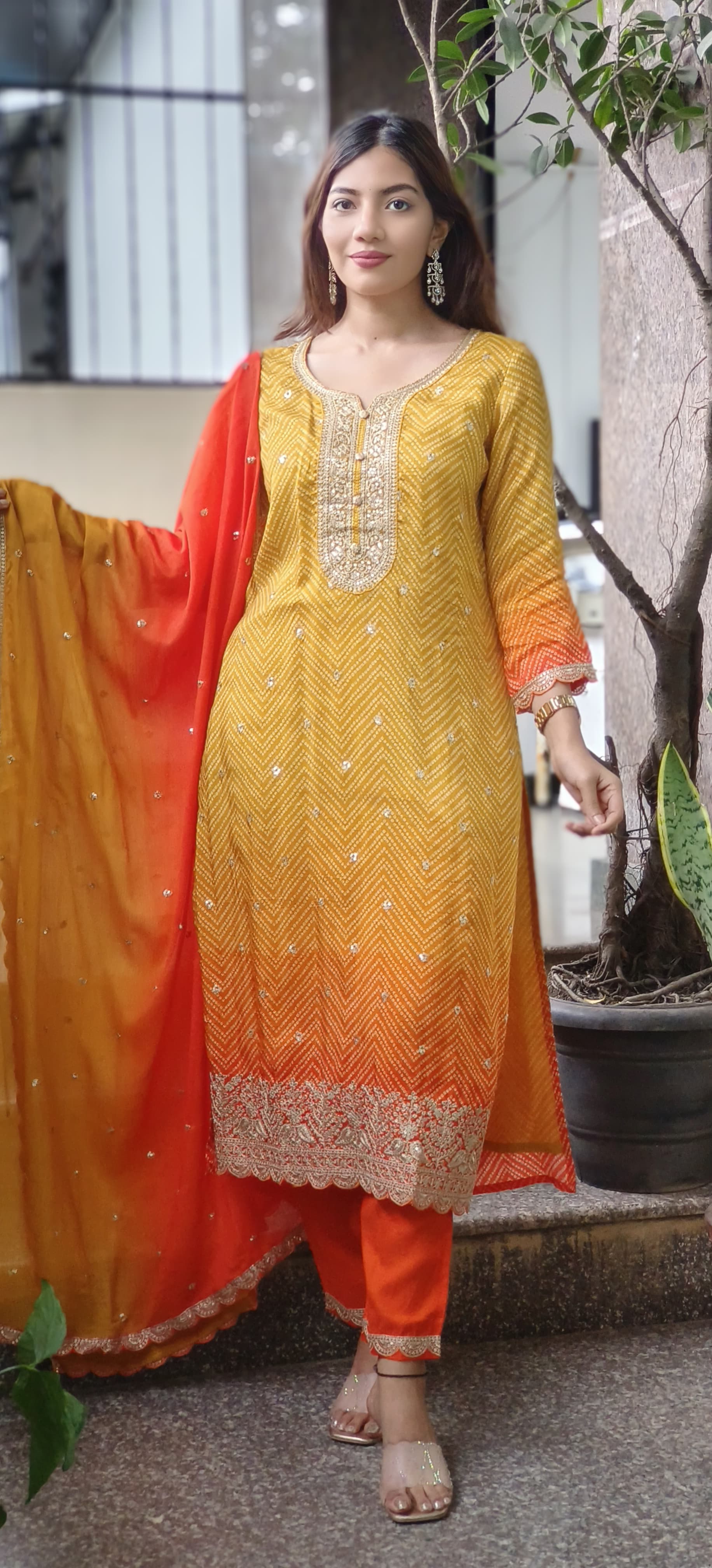 Shilpa Shetty Inspired Dual Color Blast Dola Silk Full Suit Set With Dupatta- 10525