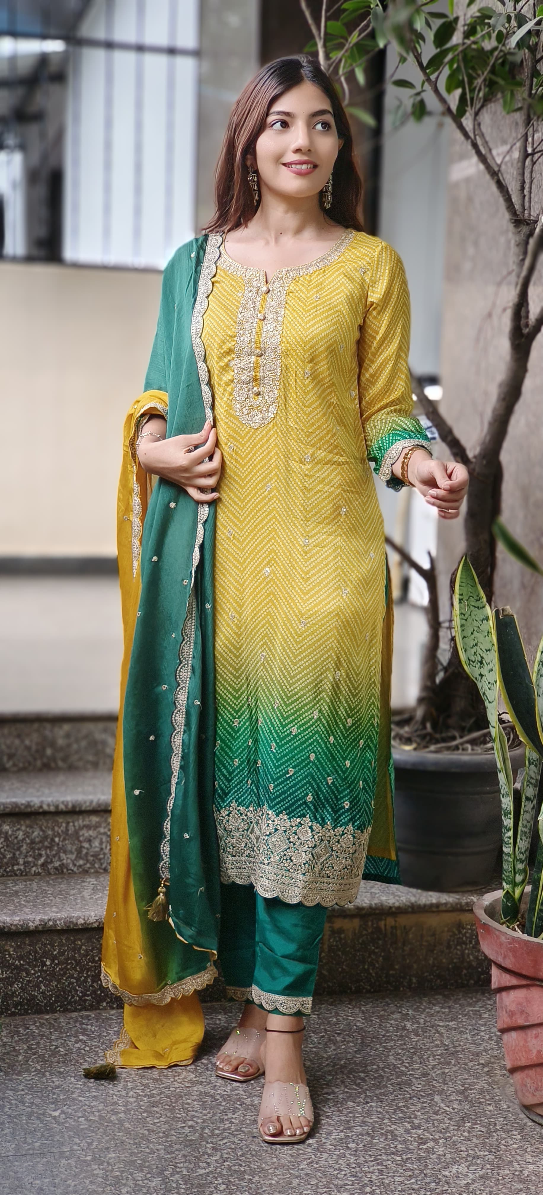 Shilpa Shetty Inspired Dual Color Blast Dola Silk Full Suit Set With Dupatta- 10525