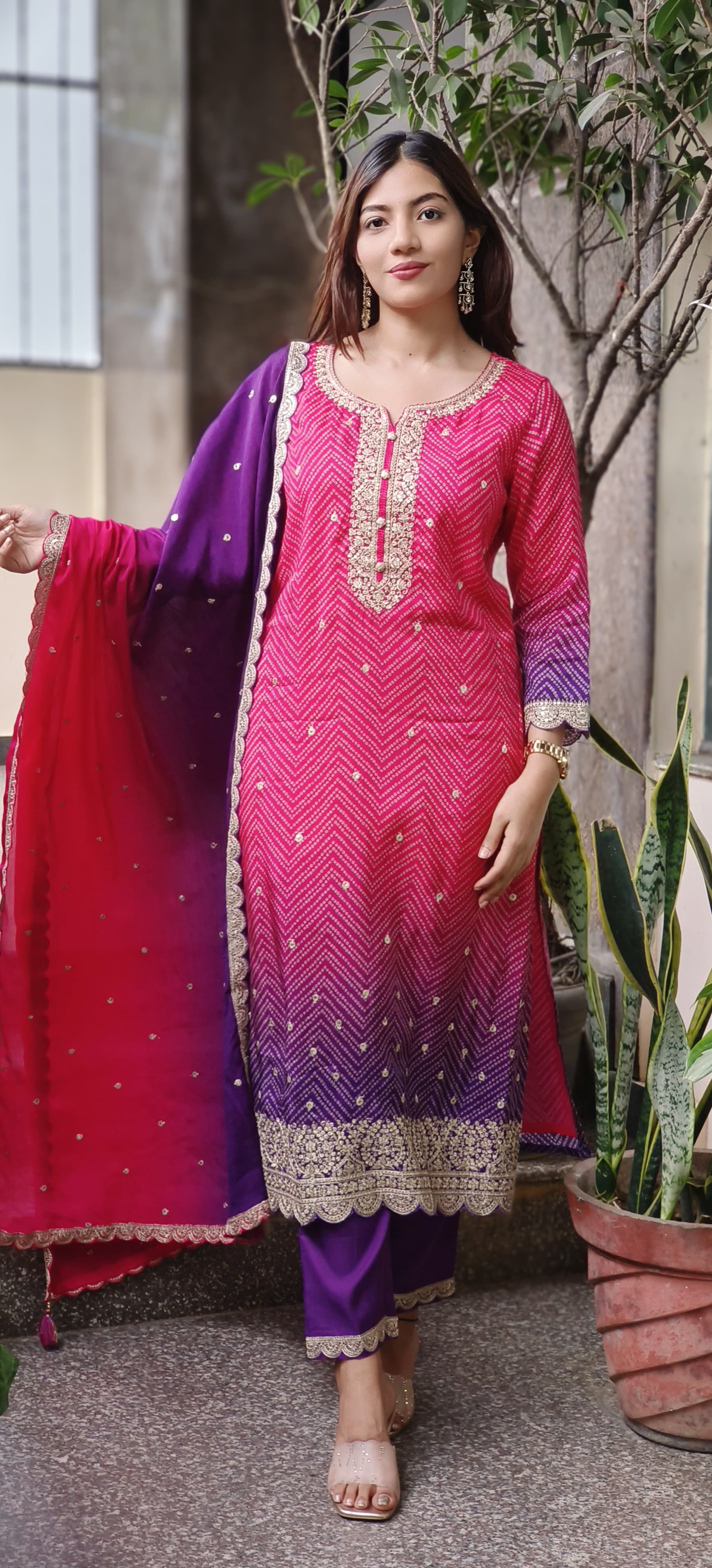 Shilpa Shetty Inspired Dual Color Blast Dola Silk Full Suit Set With Dupatta- 10525