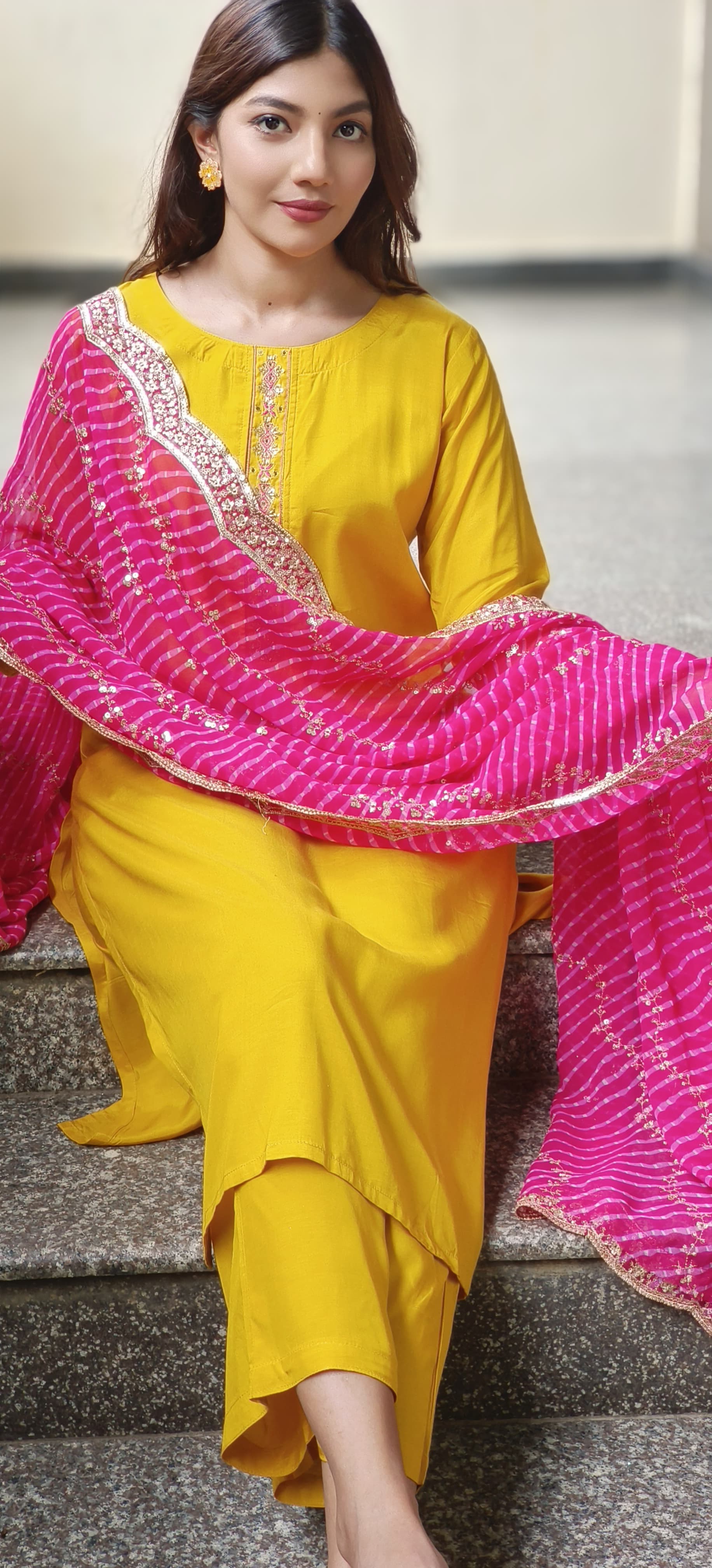 Leheriya Dupatta with Zari Embroidered Border & Sequin Detailing (Dupatta Only)