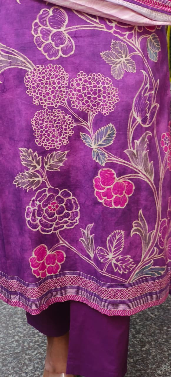 Suttle Look Soft Prints Full Suit Set With Dupatta- 10625