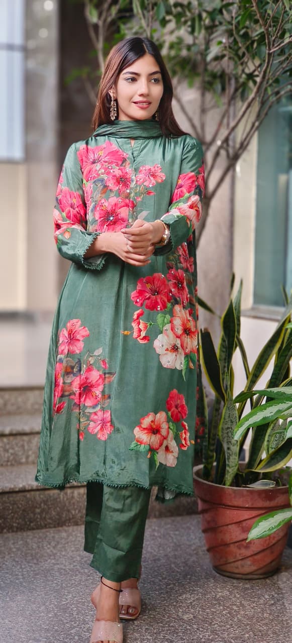 Green Elegance Flower Bloom Prints A-Line Full Suit Set With Dupatta In Crepe Fabric- 10673