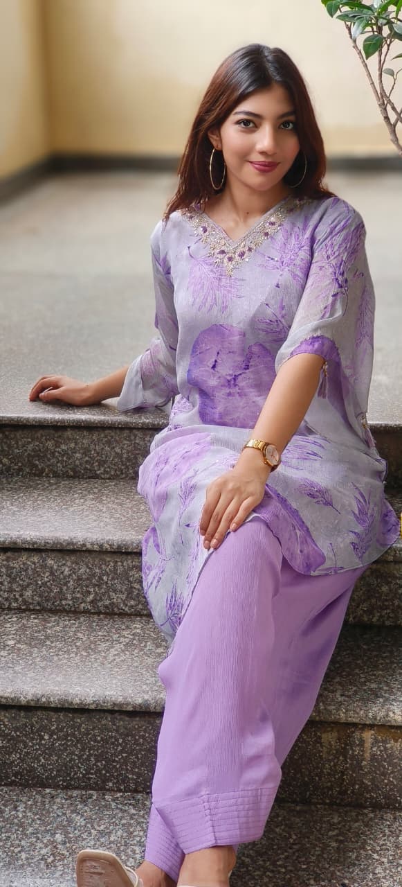 Minimal Neck Handwork Printed Chinon Co-Ord Set With Farsi Bottom & Inner
