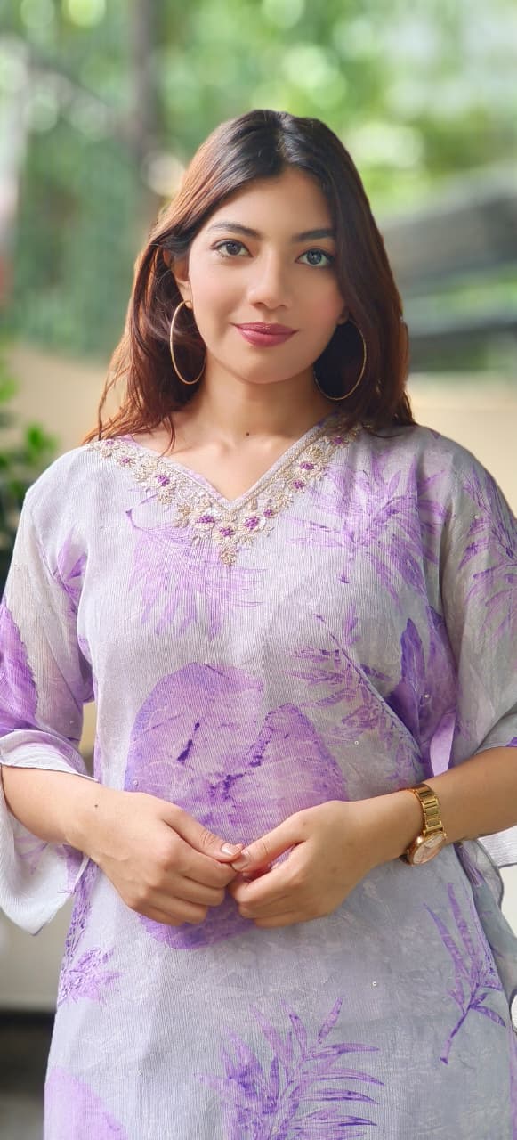 Minimal Neck Handwork Printed Chinon Co-Ord Set With Farsi Bottom & Inner
