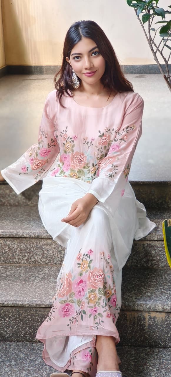 Soft Toned Ombre Look Very Elegant Floral Work Co-Ord Set-10714