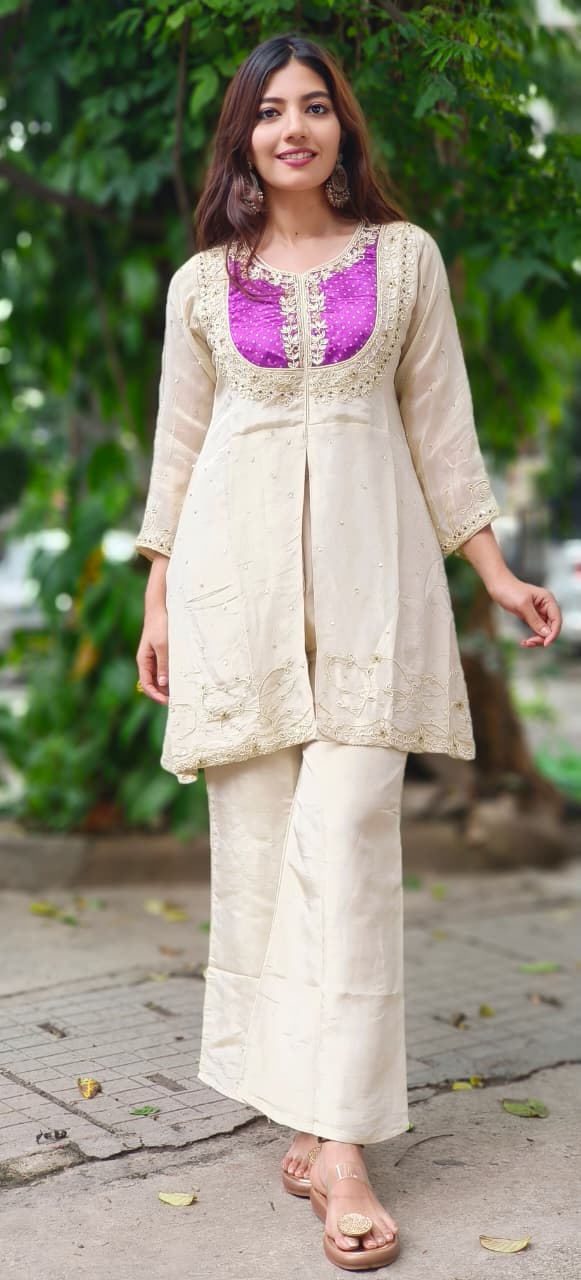 Beautiful Front Yoke Front Slit Tissue Fabric Kurta Pant Set