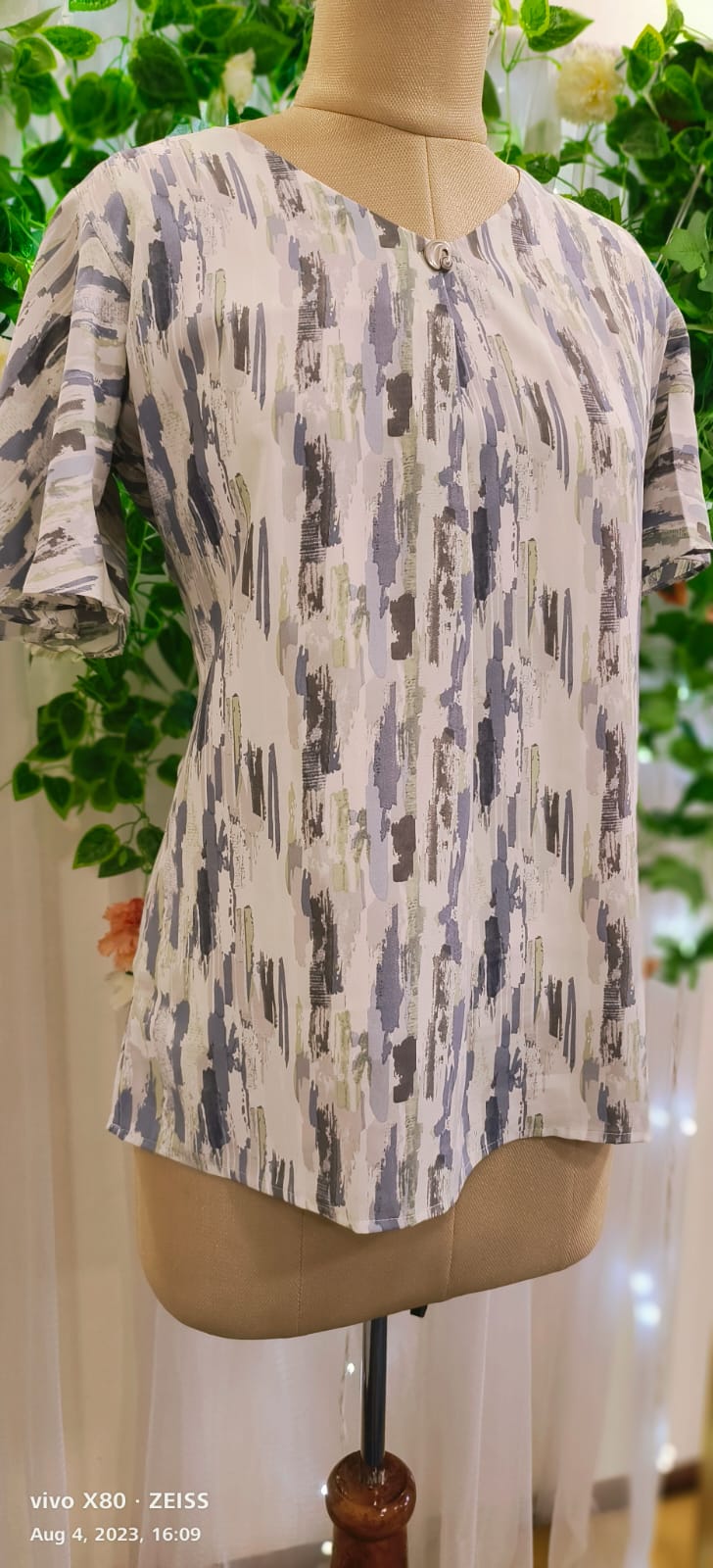 Printed Stylish Imported Tops – Effortless Elegance Redefined