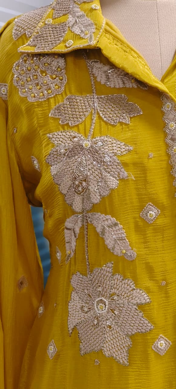 Radiant Glow Golden Bloom Floral Thread Embroidered Co-Ord Set In Chinon Fabric- 11200