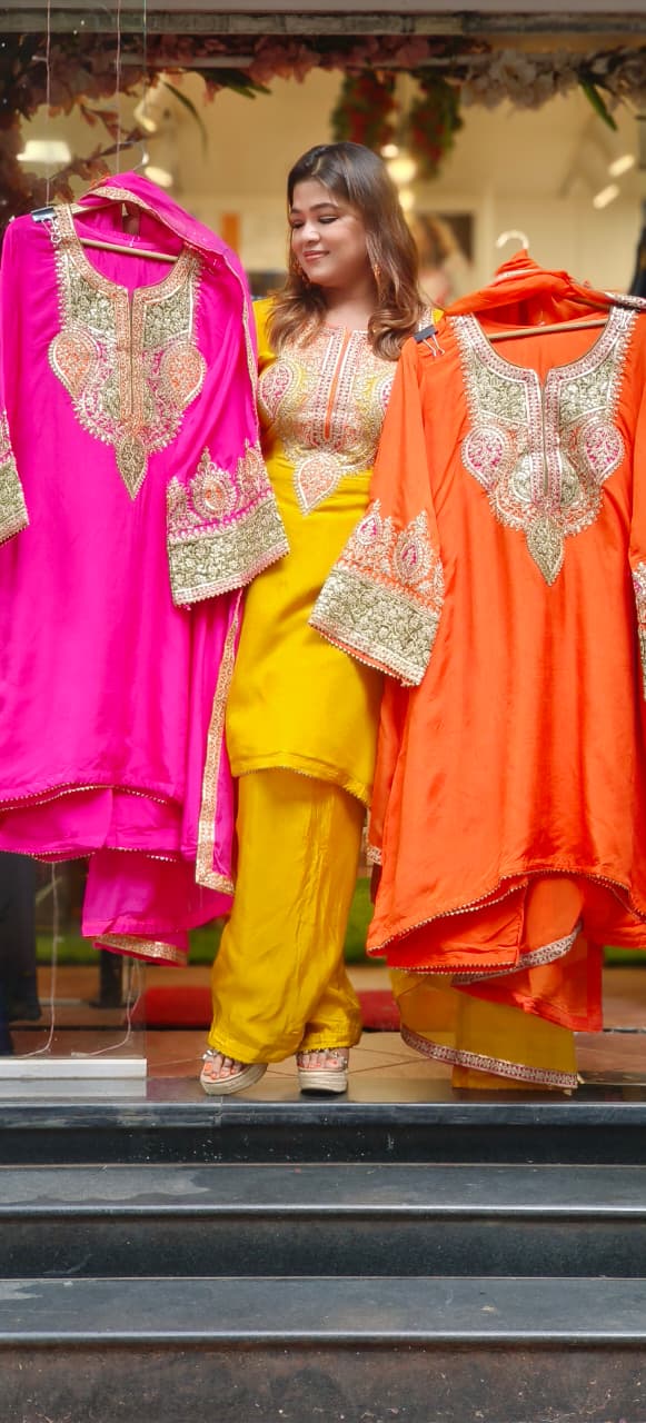 Beautiful Zari Gotta Machine Embroidered Heavy Design A-Line Short Length Full Suit Set With Dupatta & Loose Bottom