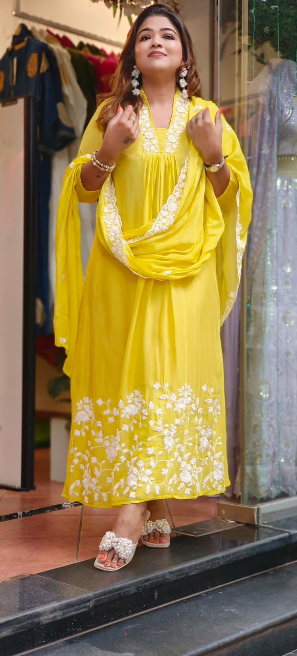 Floral Thread Embroidered Unique Neck A-Line Full Suit Set With Dupatta In Chinon Fabric- 11223