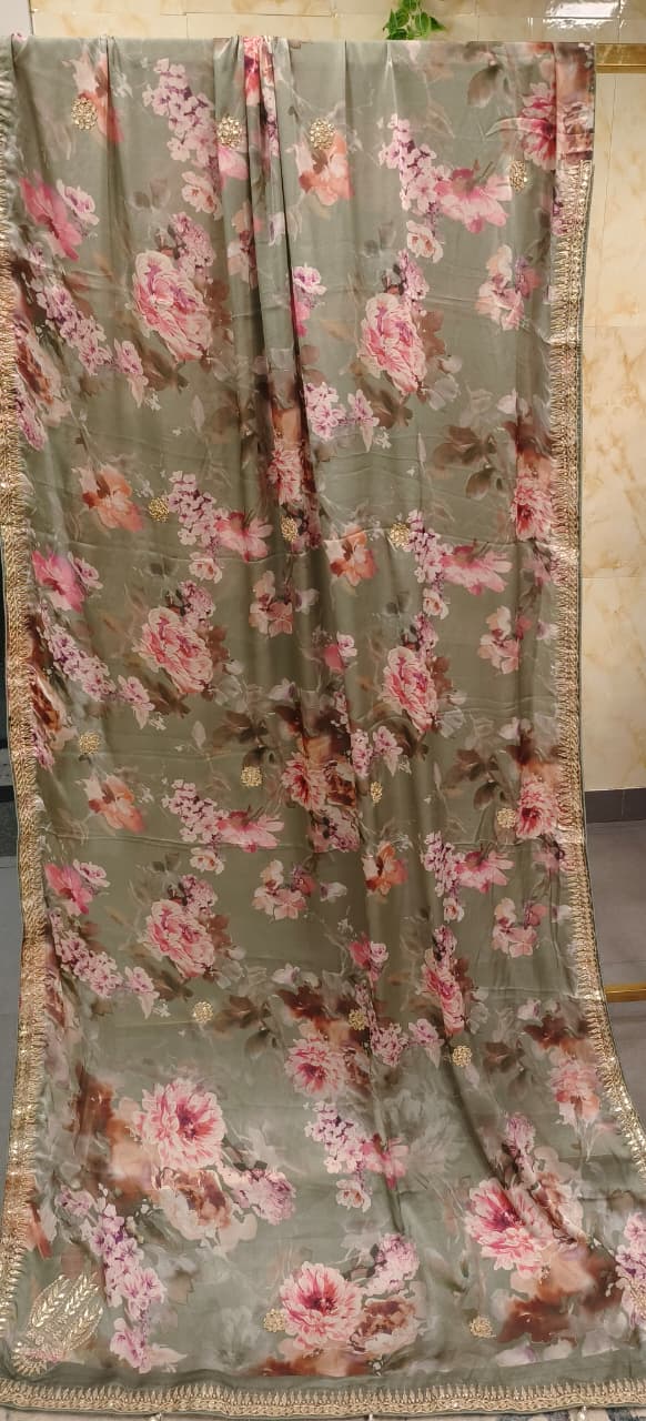 Very Uniquely Worked Digital Floral Prints Saree With Unstitched Blouse