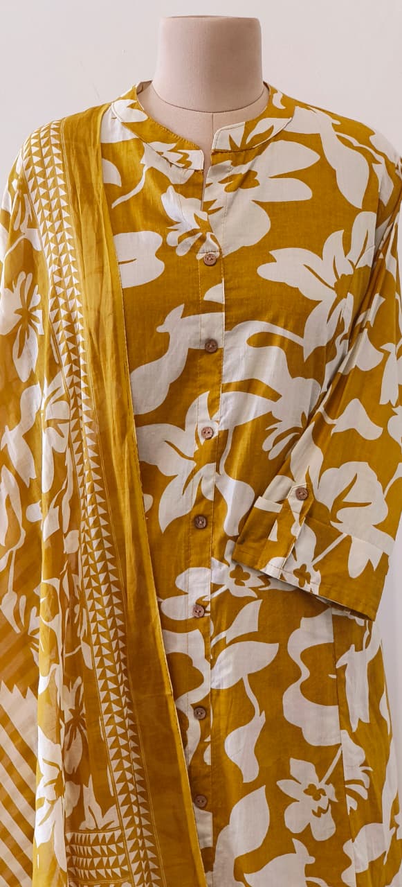 Yellow Floral Printed Pure Cotton Casual Kurta Pant And Dupatta Full Set-12195