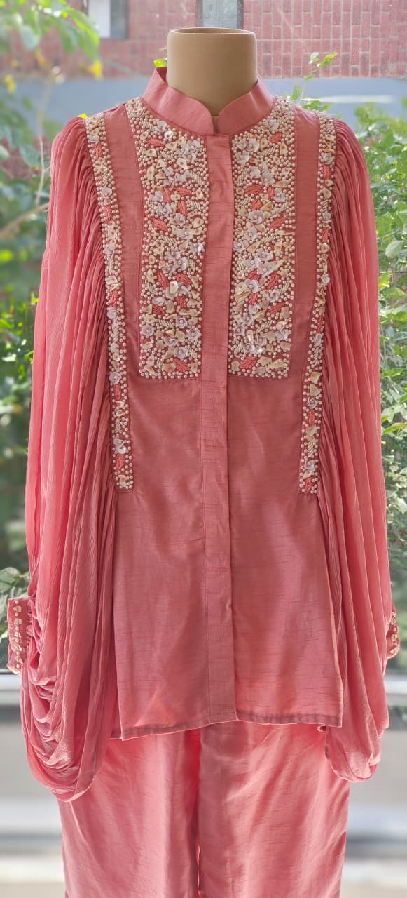 Stylish Chinon Baloon Sleeves  With Silk Fabric Cords