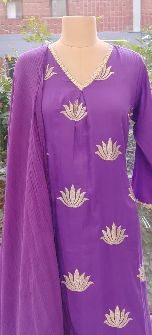 Premium Mall Cotton Kurta Pant Set with Intricate Embroidery and Matching Kota Doria Dupatta-12332,1233