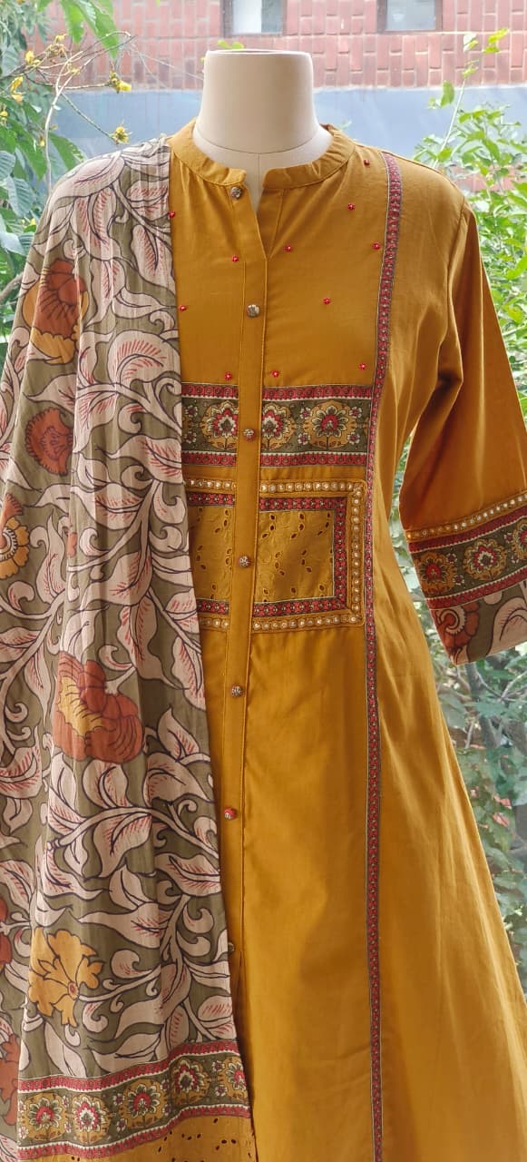 Luxury Flex  Cotton Kurta Embroidered Patterns and Embellishments Full Suit Set with Kalamkari Dupatta-12283