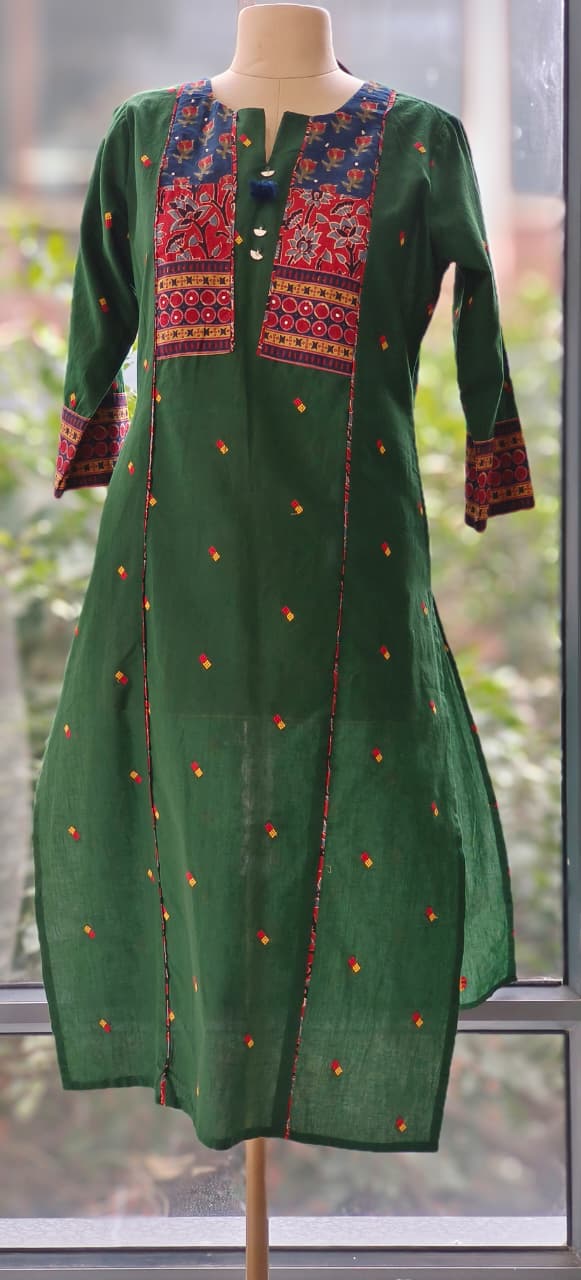 Bottel Green Thread Embroidered Neck Pure Cotton Printed Only Kurti-12278
