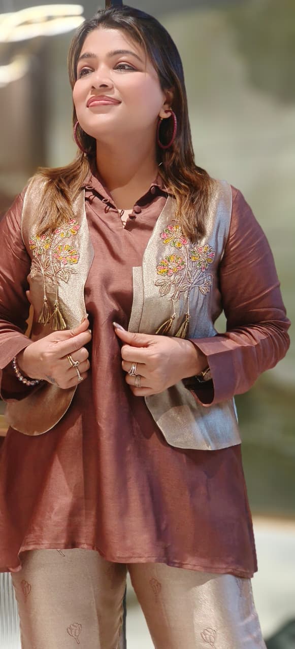 Premium Look Multicolor Floral Thread Work Outer With Kurta Pant In Banarasi Tissue Fabric- 12871