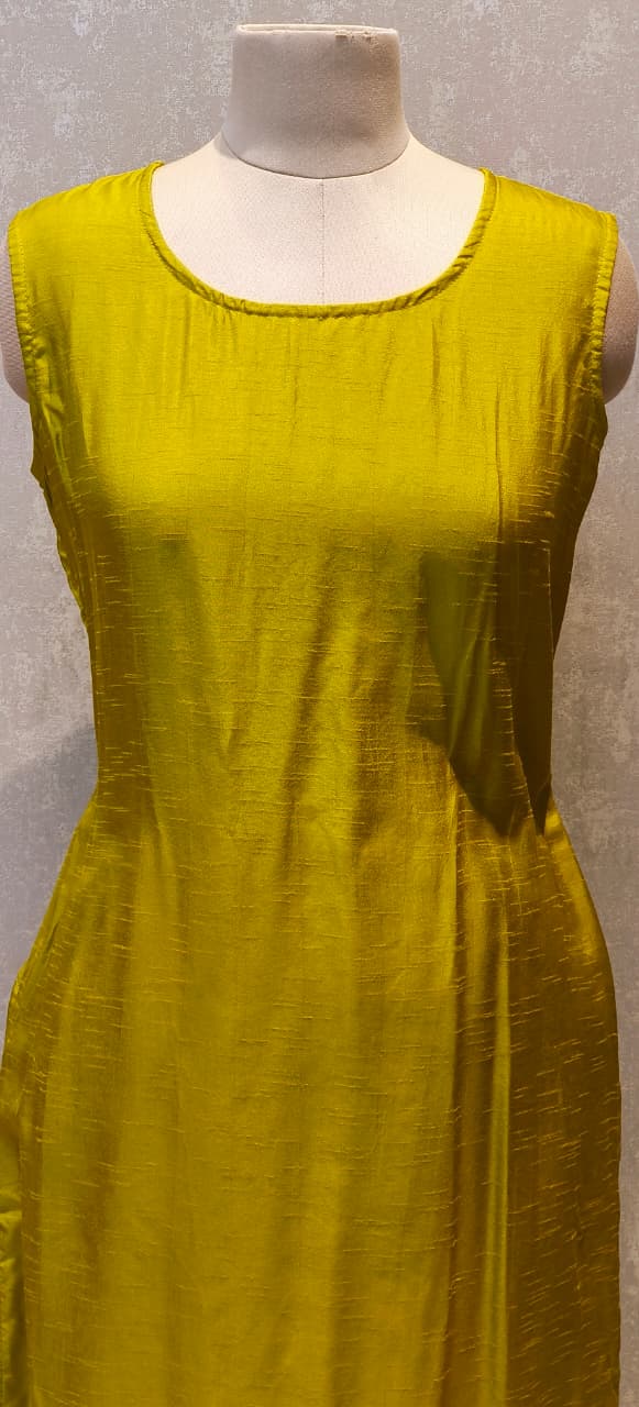 Co-Ordinated Neck Line Pearl Tassel Fronted Slitted Long Organza Outer With Kurta Pant Set In Silk Fabric- 12776, 12775, 12774