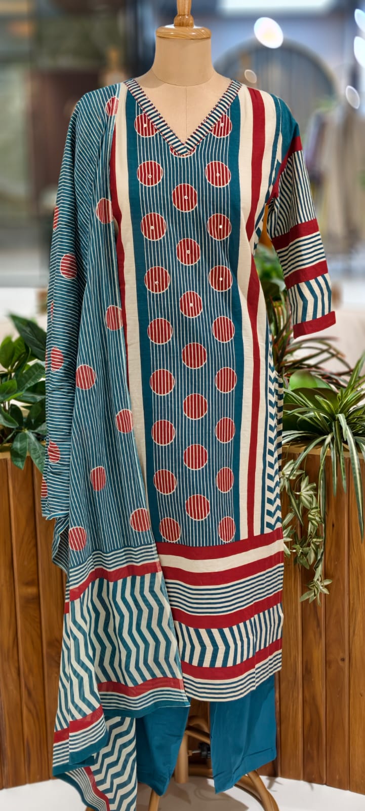 Teal Blue Cotton Printed Kurta Set With Straight Pants & Flowing Dupatta-12988