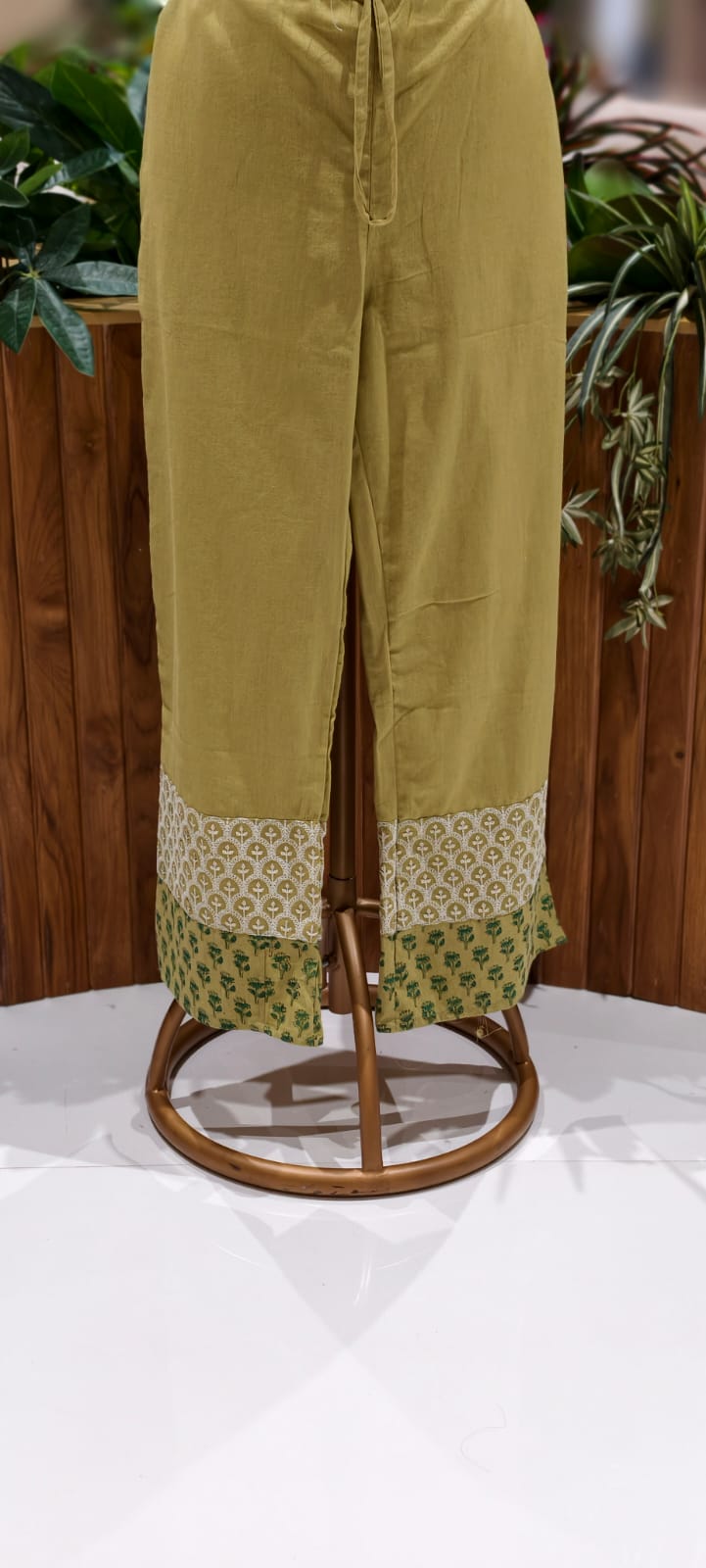 Pastel Elegance Soft Tone Embroidery With Printed Kurta Pant Set In Flex Cotton Fabric- 13016