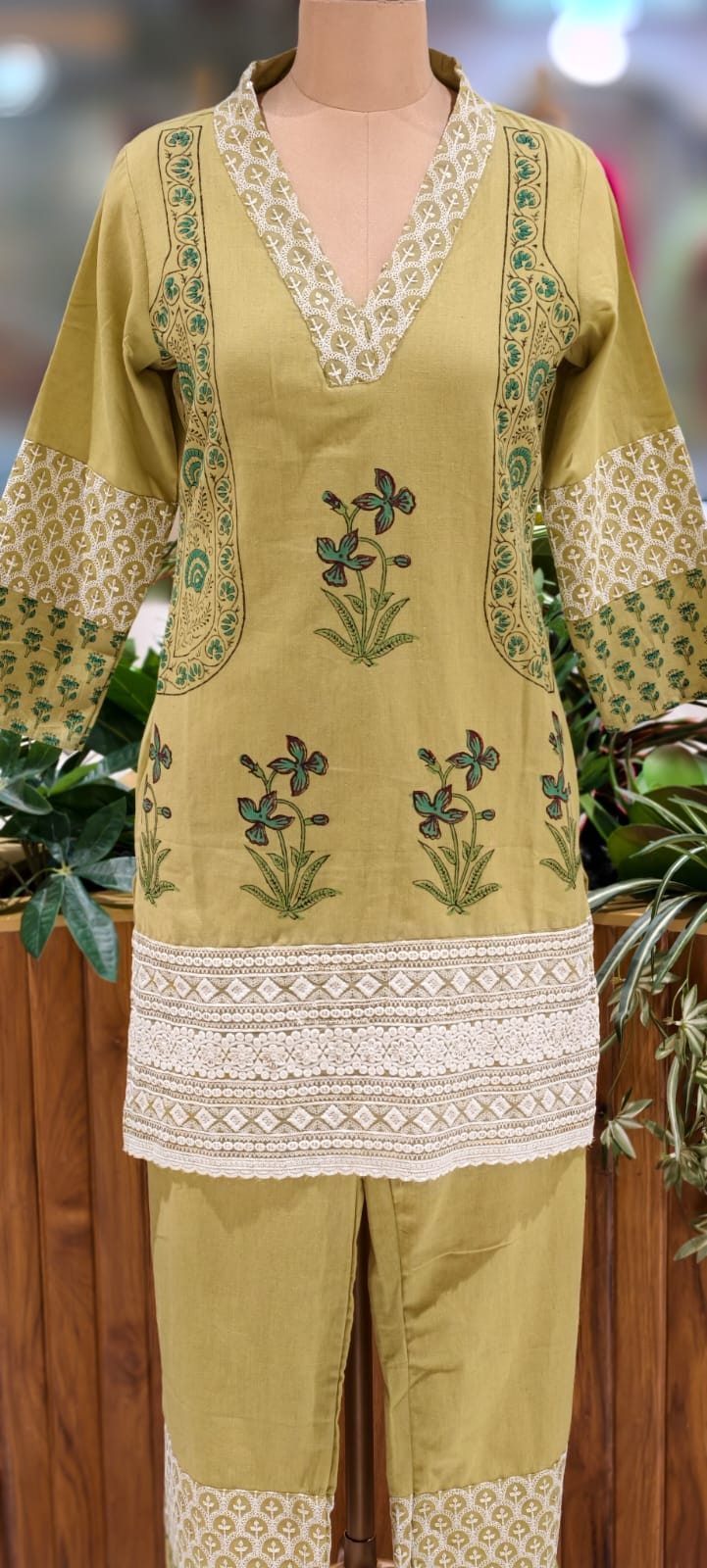 Pastel Elegance Soft Tone Embroidery With Printed Kurta Pant Set In Flex Cotton Fabric- 13016