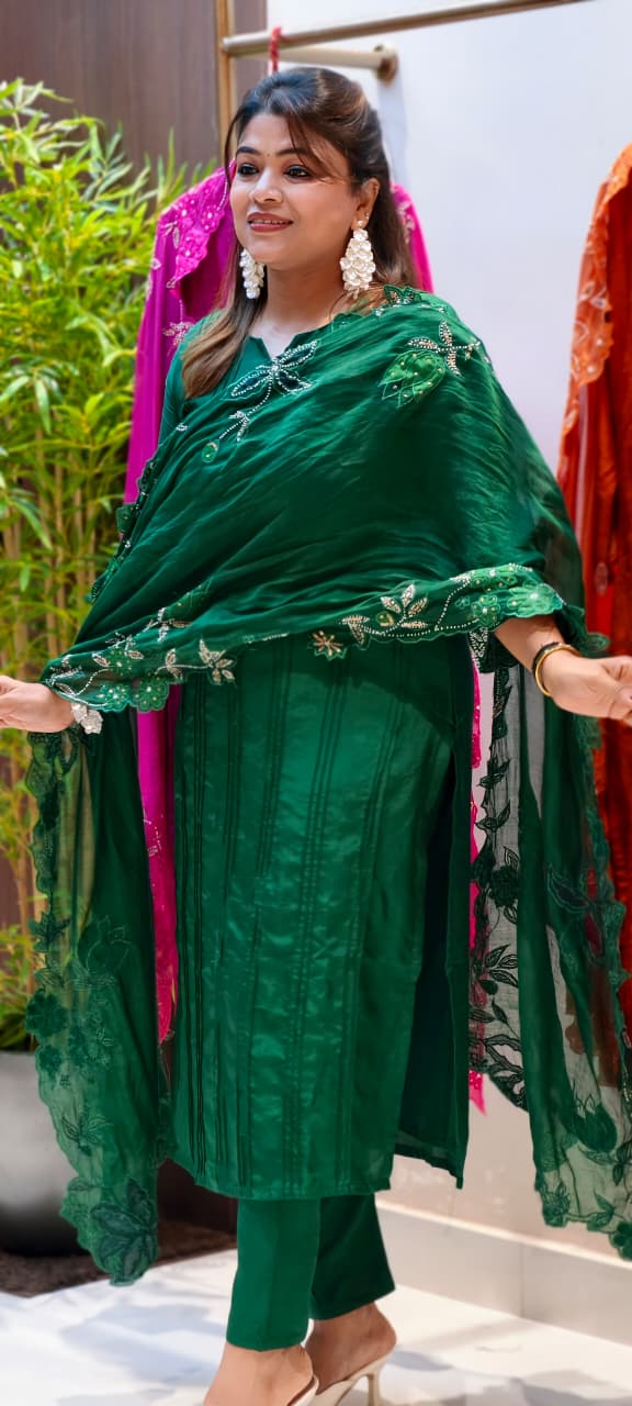 Solid Pleated Straight Full Suit Set With Complete Cut-Work Dupatta In Russian Silk Fabric-13085