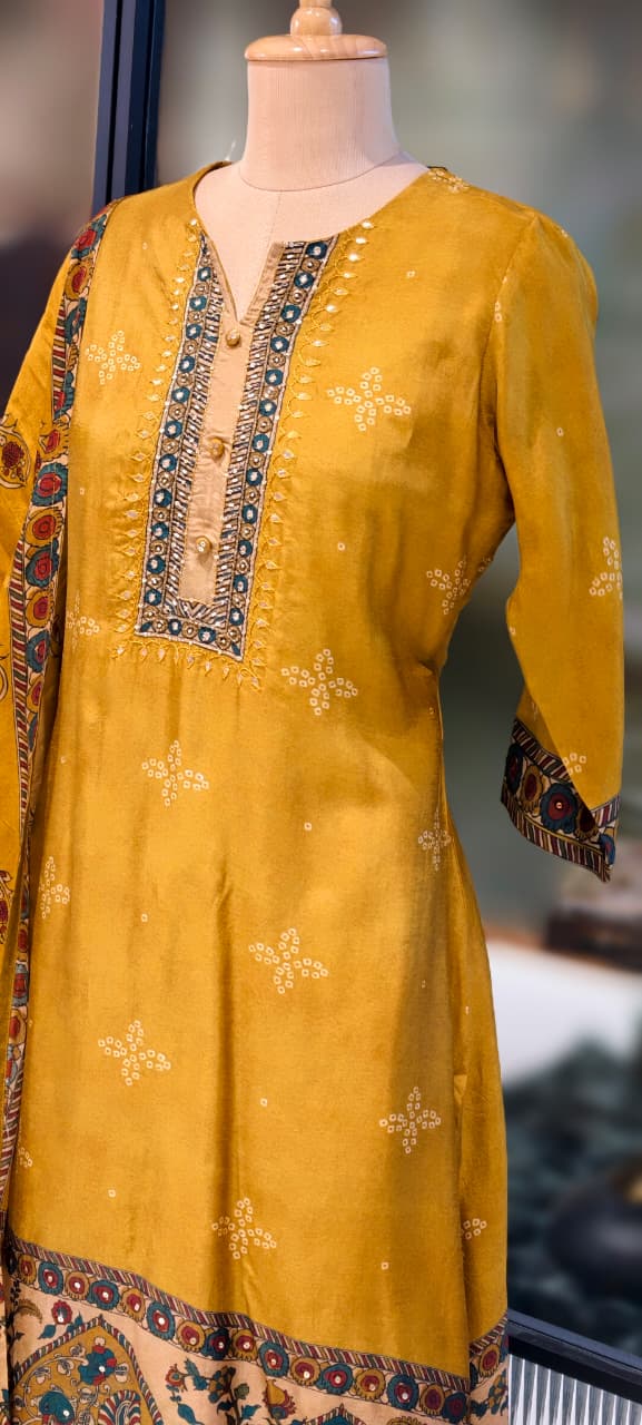Midnight Bloom Ethnic Printed Full Suit Set With Dupatta In Russian Silk Fabric- 13163