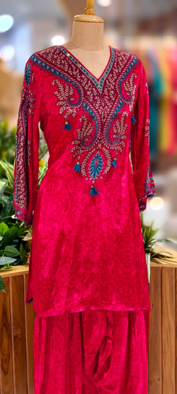 Beautiful Print Vibrant Kurta With Farsi Bottom Set In Crepe Fabric- 13107