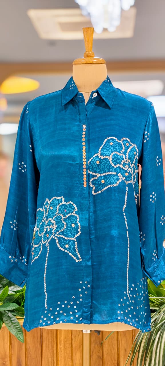 Scattered Bandhej Print Vibrant Crepe Collared Casual Shirt (Dispaching After 15 Days)