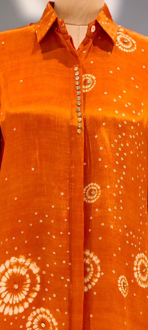 Scattered Bandhej Print Vibrant Crepe Collared Casual Shirt (Dispaching After 15 Days)