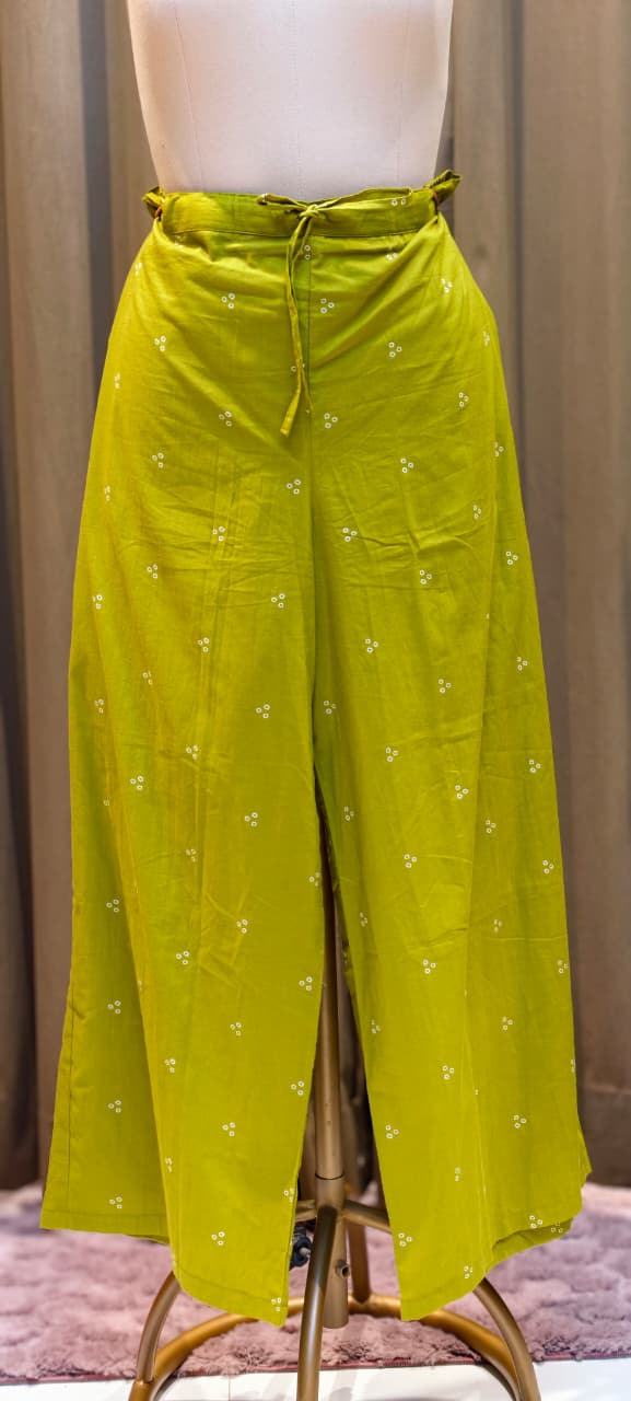 Dotted Floral Print Beautiful Neck Line Cotton Full Suit Set With Dupatta- 13319,13353