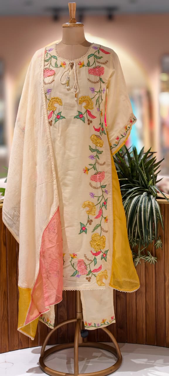 Floral Patch Look Embroidered Twin Color Slit Side A-Line Full Suit Set With Dupatta In Checks Cotton Fabric- 13575