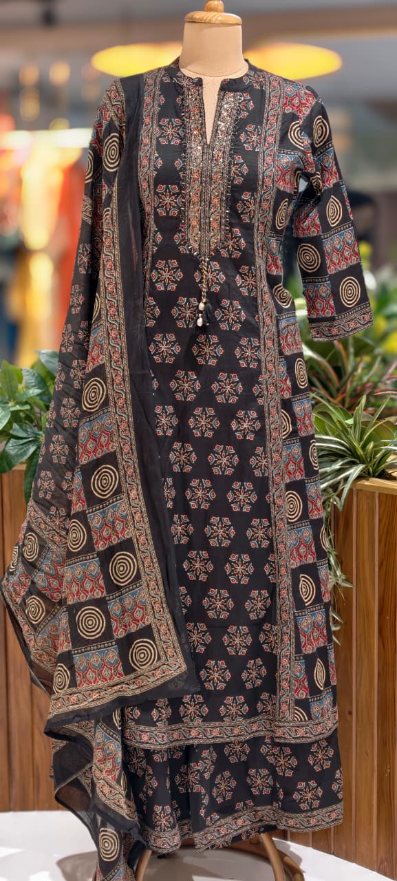 Rajasthani Boho Print Minimal Neck Line Anarkali Full Suit Set With Dupatta In Cotton Fabric- 13590