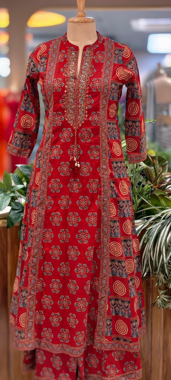 Rajasthani Boho Print Minimal Neck Line Anarkali Full Suit Set With Dupatta In Cotton Fabric- 13590