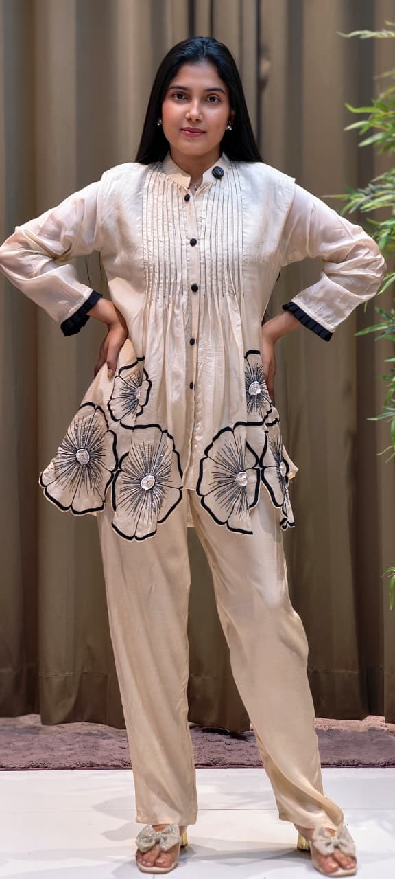 3D Floral Patch Look Pleated Front Design Matching Co-Ord Set In Organza Fabric-13612