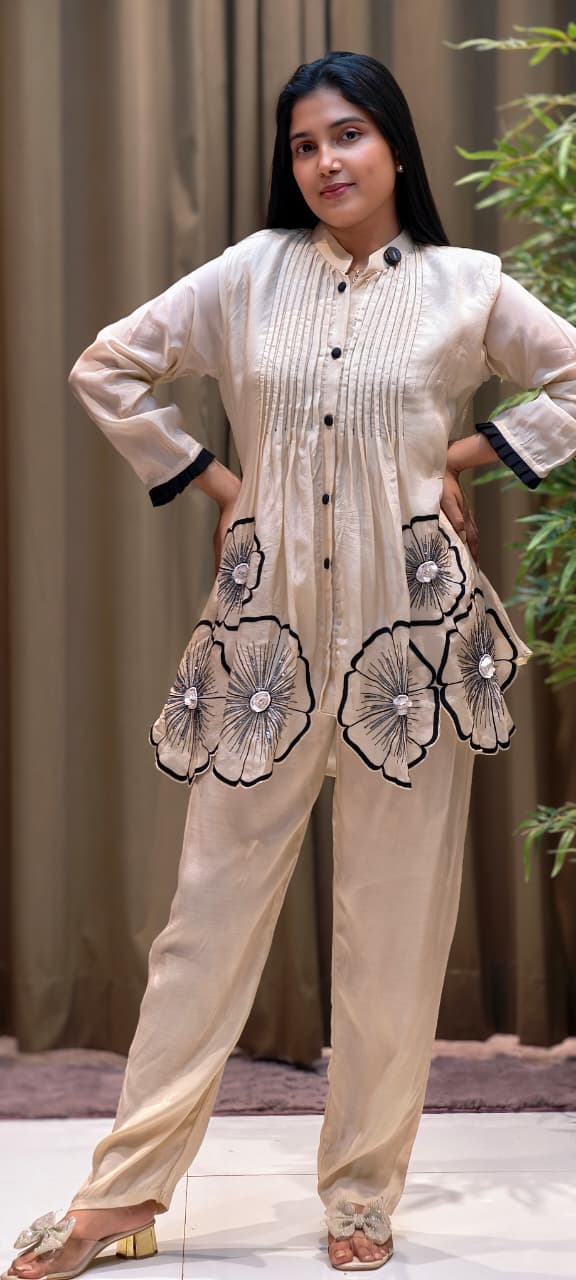 3D Floral Patch Look Pleated Front Design Matching Co-Ord Set In Organza Fabric-13612