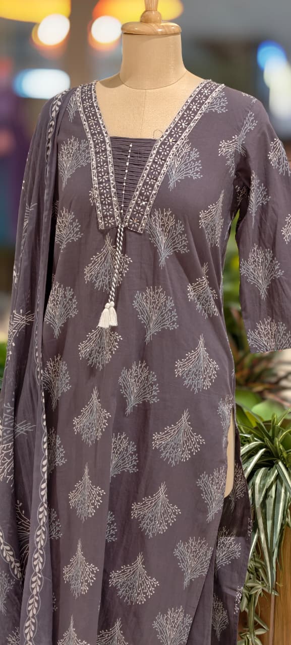 Cotton Elegant Hand block Print Kurta Set with Intricate Border Detailing & Tassel Tie-Up Neck Full Suit Set