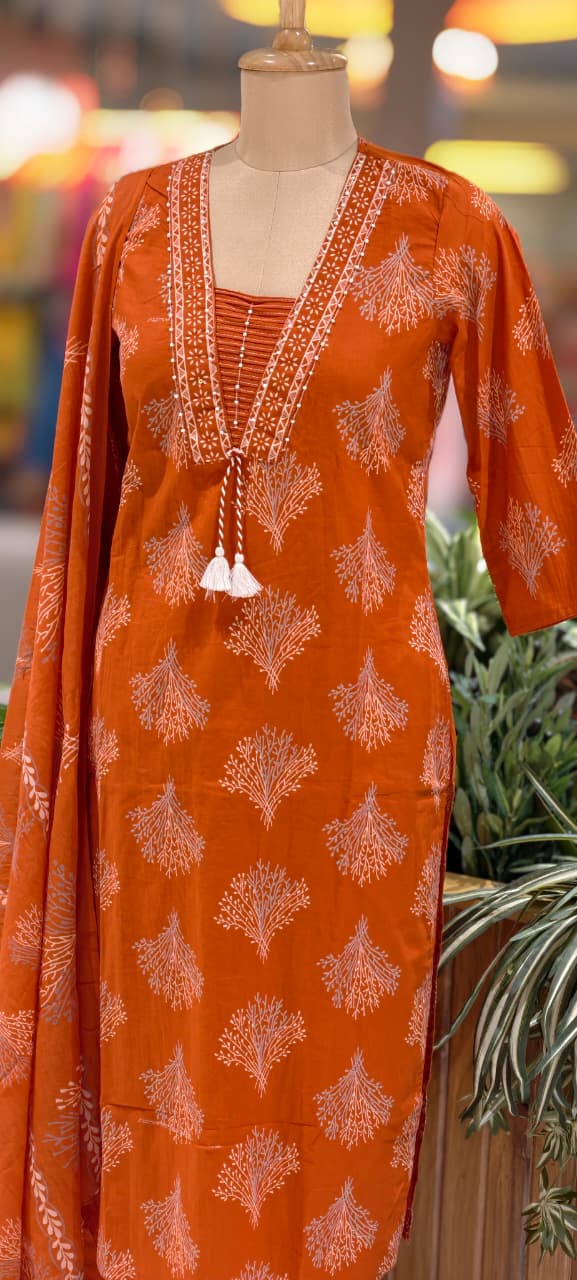 Cotton Elegant Hand block Print Kurta Set with Intricate Border Detailing & Tassel Tie-Up Neck Full Suit Set