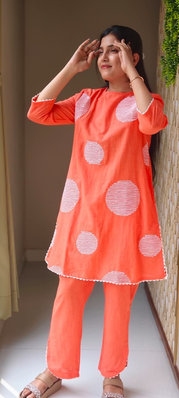 Vibrant Orange Pure Cotton Co-Ord Set with Minimal White Abstract Circle Print 13690