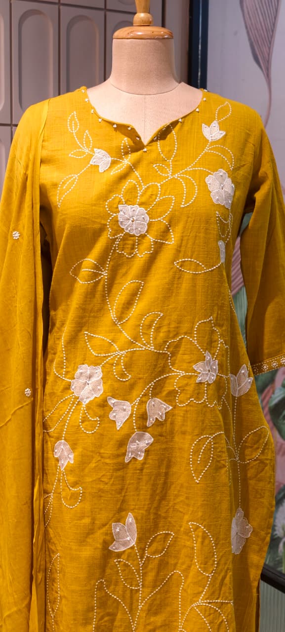 Delicate white floral Premium Hand-Embroidered Cotton Kurta Set with Scalloped Neckline-13940